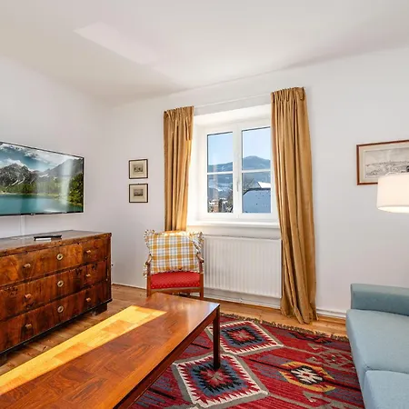 Alpine Zeitgeist - By Mynests Apartman