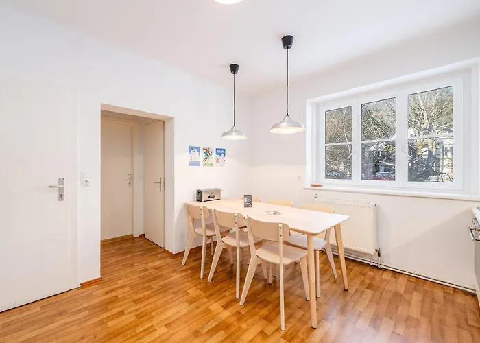 Alpine Zeitgeist - By Mynests * Grobming